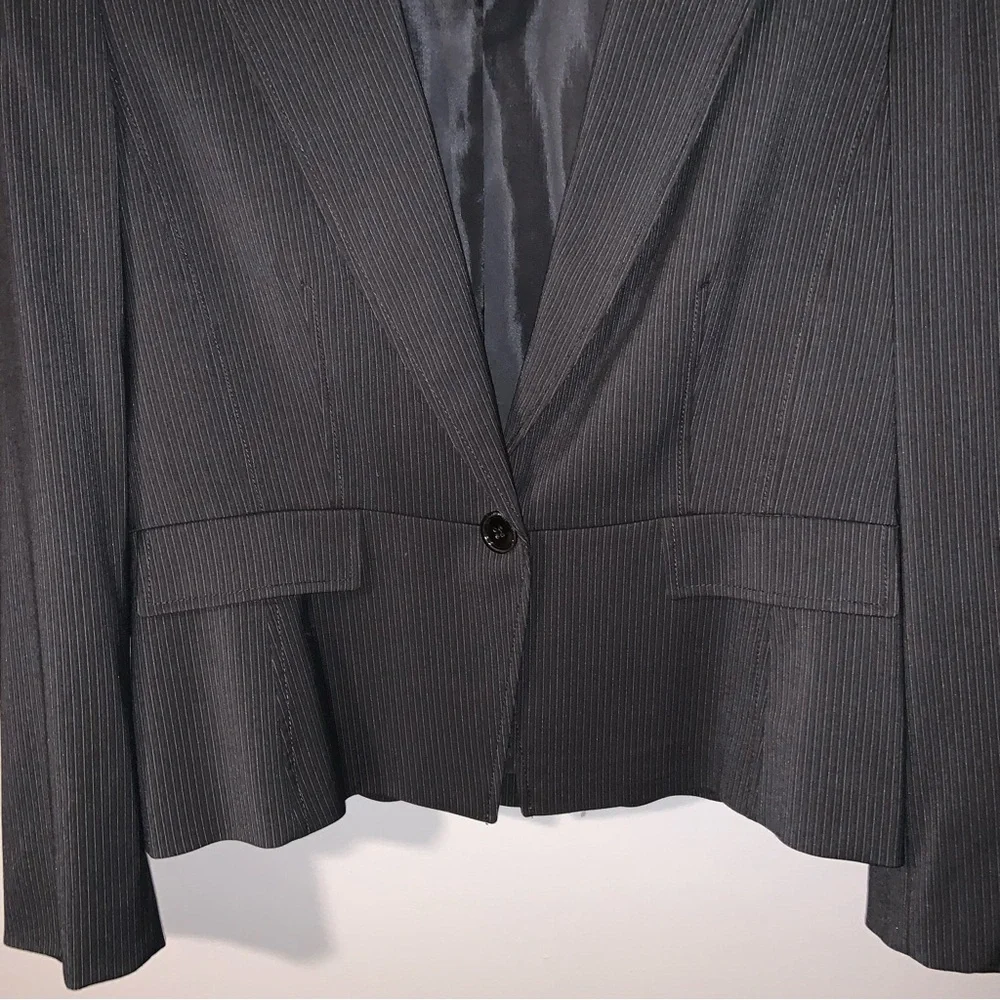 TAHARI BLAZER SIZE 14 women’s black - Picture 2 of 5